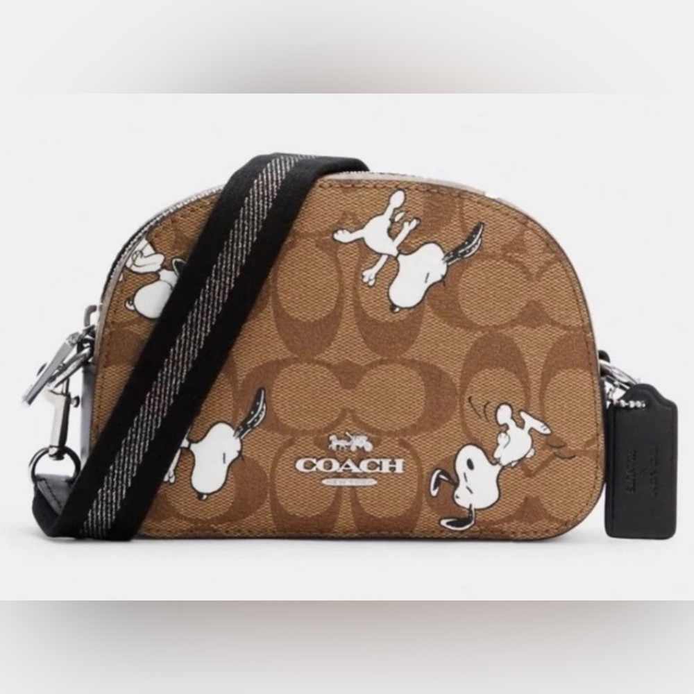 Coach X Peanuts snoopy Crossbody bag